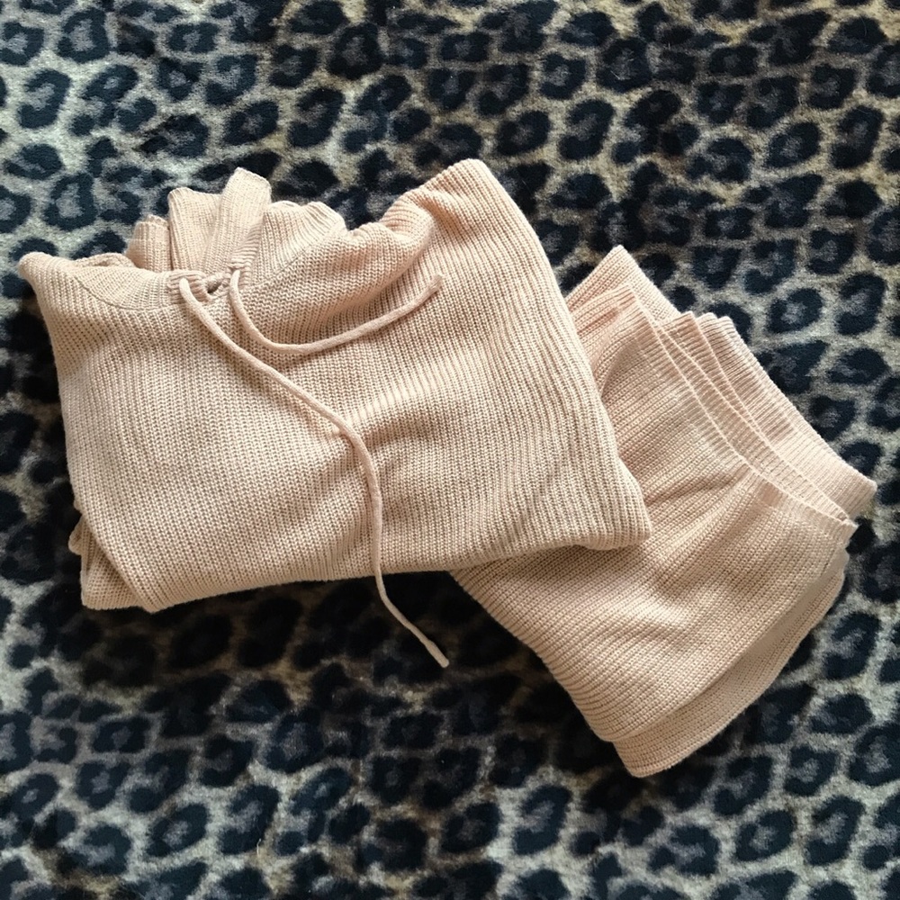 Matching lounge set from Nasty Gal!